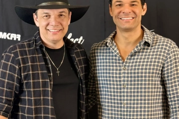 Foto - Show Léo e Junior 07/03 - 184 Anos De Tietê