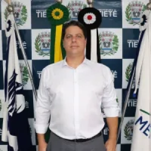 Mauro Ferreira Adorno Filho