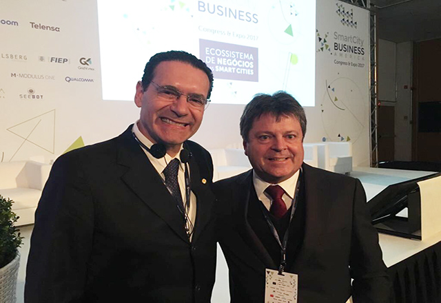 Vlamir Sandei participa de debate no Smart City Business