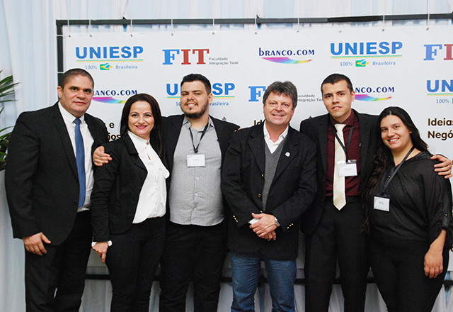 Prefeito e Secretários prestigiam evento na FIT-UNIESP