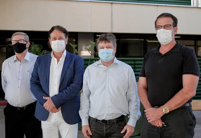 Festividades sobre os 10 anos do Hospital UNIMED contou com a presença do Prefeito Vlamir Sandei