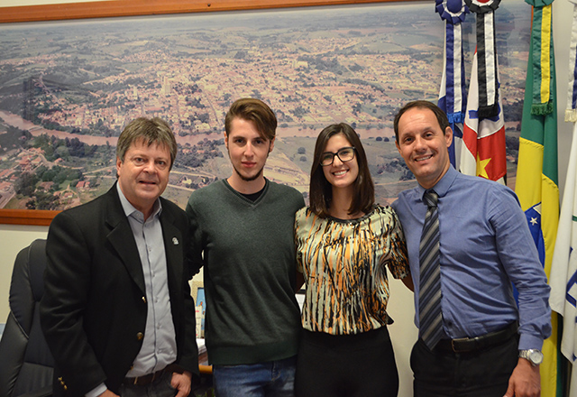 Vlamir Sandei recebe membros da Comissão de Direito dos Animais da OAB