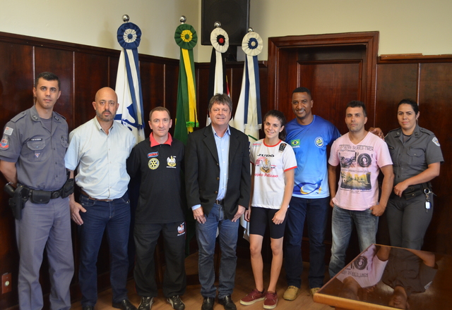 Judocas Tieteenses Representam o Brasil em Campeonato no Chile