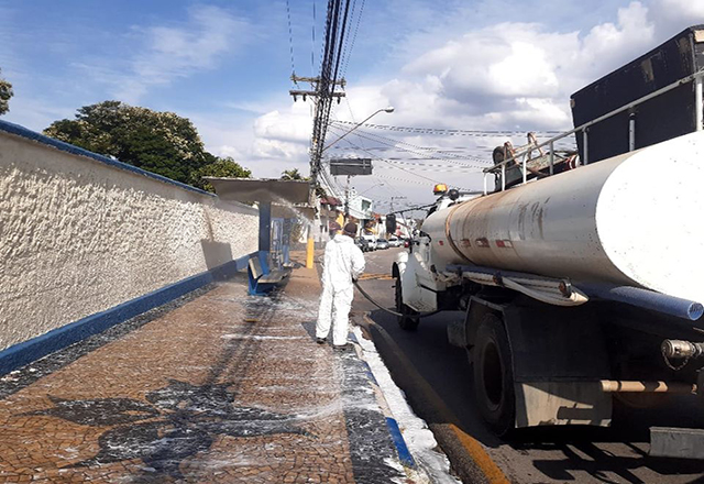 Prefeitura segue com serviços de desinfecção em espaços públicos