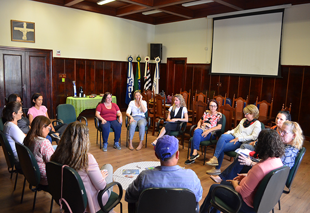 Dia do Perdão é comemorado com reflexão no Paço Municipal