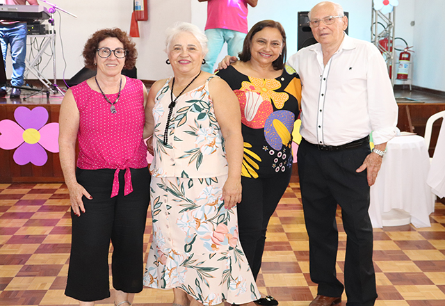 Grupo Vivendo Feliz realiza Festa da Primavera