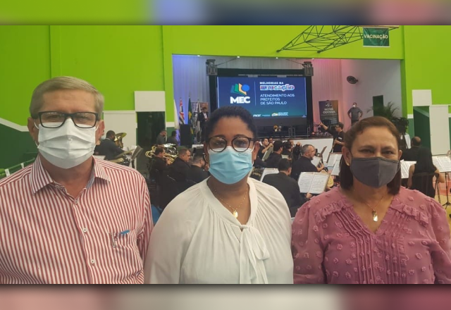 AUTORIDADES DE TIETÊ PARTICIPARAM DE ENCONTRO COM O MINISTRO DA EDUCAÇÃO E EQUIPE DO FNDE