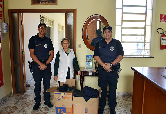 Lar São Vicente de Paulo recebe doação da Guarda Civil Municipal de Tietê