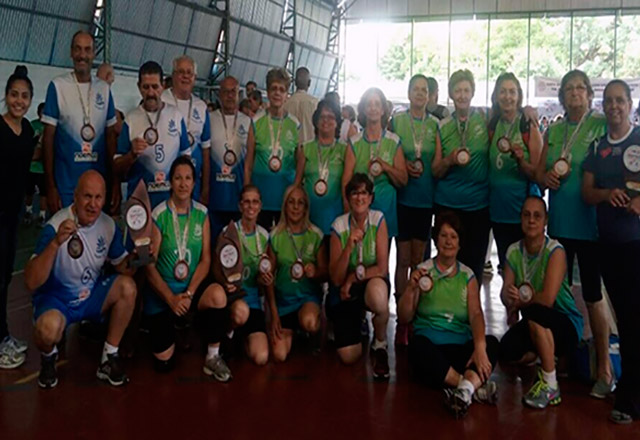 Voleibol adaptado brilha em final de Campeonato