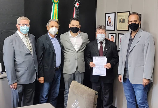 Prefeito Vlamir Sandei esteve em São Paulo para acompanhar os detalhes do pacote de investimentos que será anunciado amanhã, pelo Vice-governador, em Tietê