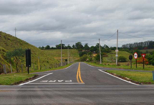 Solicitação da Prefeitura é atendida para Recapeamento de Vicinal do Sete Fogões