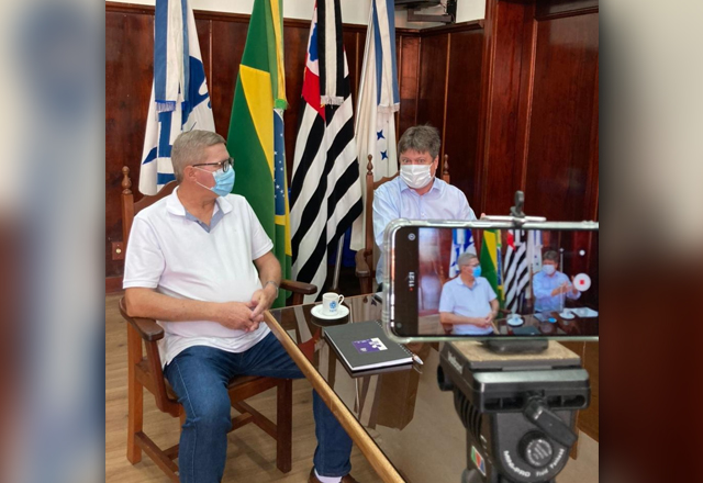 Ações da Secretaria da Administração é o foco do Programa Café com o Prefeito pela TV Prefeitura de Tietê