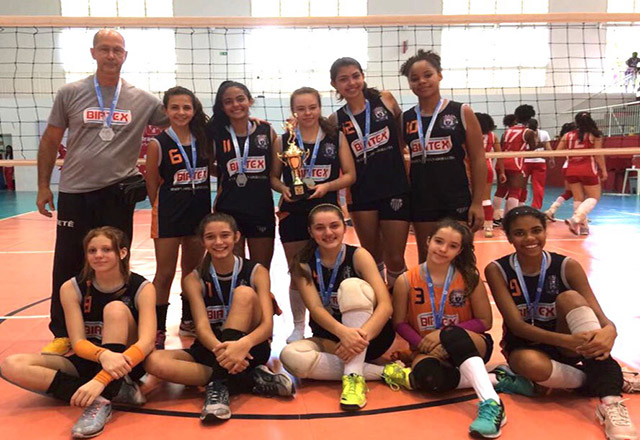 Equipe de Vôlei de Tietê conquista vice-campeonato da Copa Regional