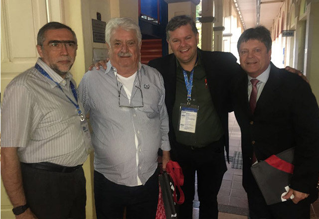 Prefeito Vlamir Sandei participa de Encontro de prefeitos pela saúde