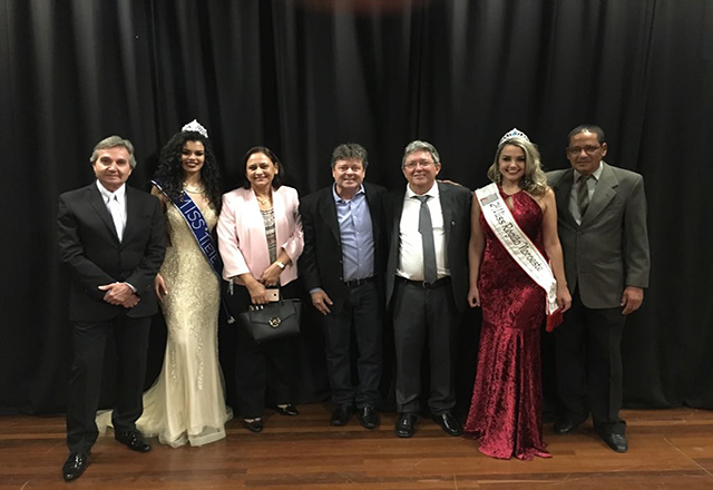Vlamir Sandei prestigia nova Miss Tietê