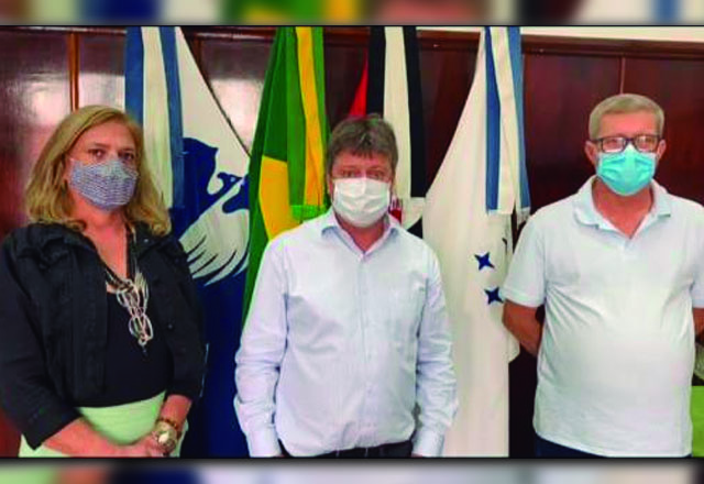 Prefeito Vlamir Sandei define criação de Programa Kit Gás para a população vulnerável