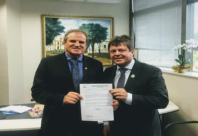 Vlamir Sandei visita deputado estadual Antônio Cézar