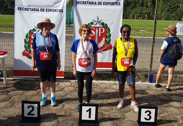 Idosos de Tietê marcam presença no 23º JORI