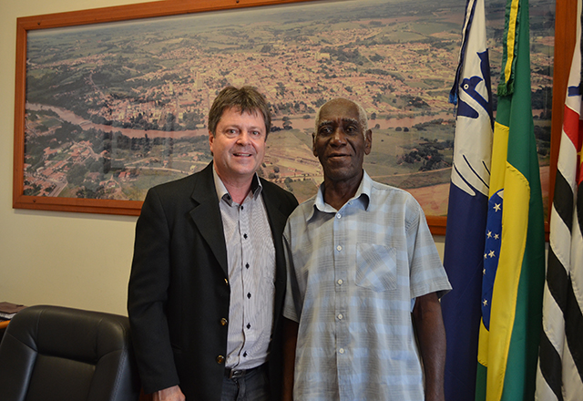 Mestre Herculano faz visita ao Prefeito Vlamir Sandei