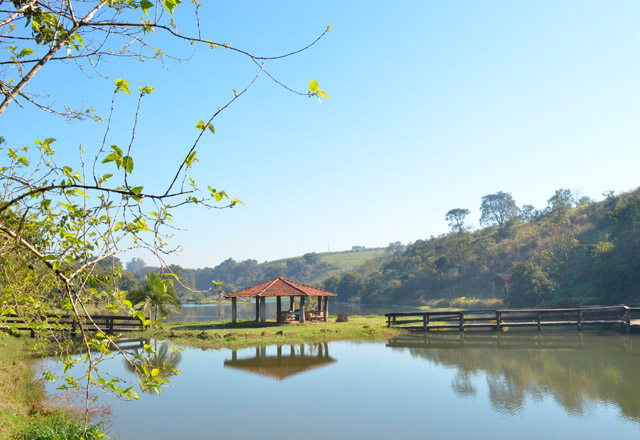 Prefeitura segue com trabalhos de manutenção e melhorias no Parque Cornélio Pires