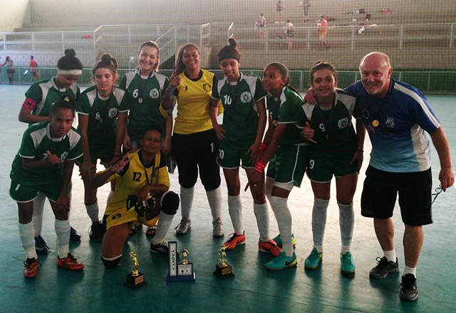Futsal feminino de Tietê é tetracampeão em Itu