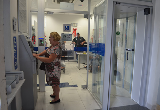 Prefeitura paga férias dos professores em dia