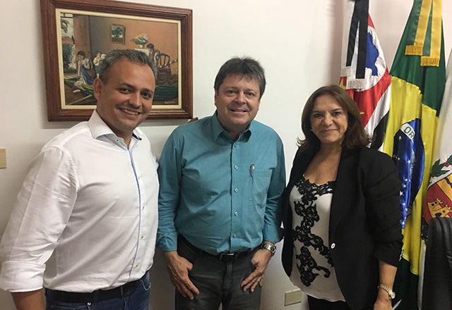 Vlamir Sandei visita prefeita de Tatuí