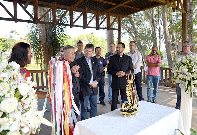 Imagem de Nossa Senhora é recebida em Tietê