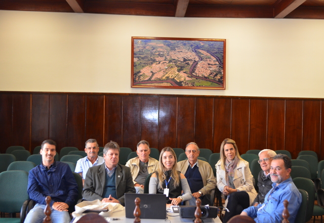 Representantes do IBGE apresentam os resultados do Censo Agropecuário