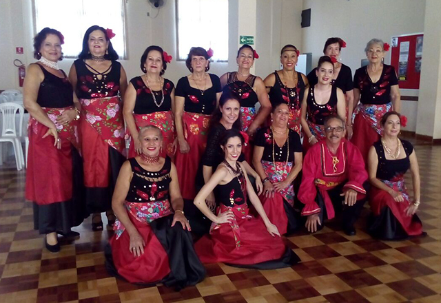 Assistência Social promove evento em Homenagem ao Dia das Mães para o Grupo Vivendo Feliz