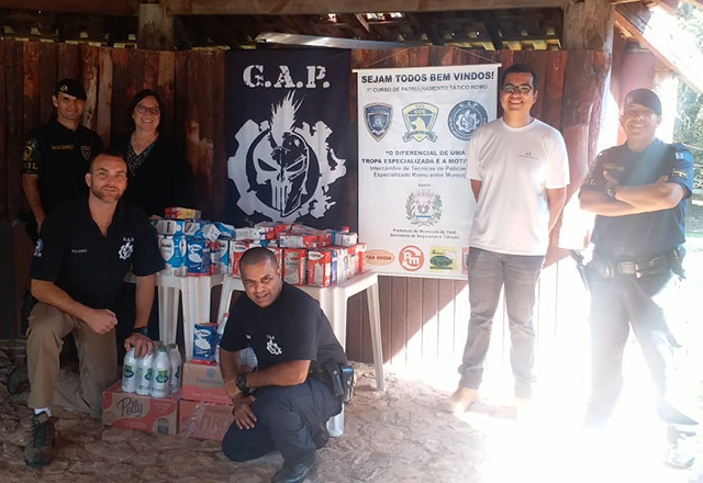 GCMs da Região arrecadam leites em Curso de Patrulhamento Tático ROMU